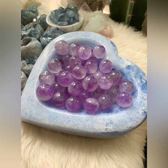 One Mini Amethyst Sphere Mini Carving Crystal Ball Purple Crystal Polished - Picture 3 of 7